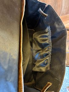 Sac à main en cuir véritable à imprimé léopard pour femme |   Sac fourre-tout en cuir de vache avec poils |   Sac à main de créateur avec poignée supérieure et bandoulière |   Fait main sur mesure - Product Image 4