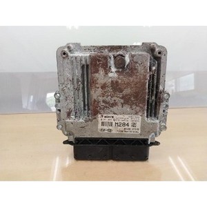 ECUs et modules informatiques d'occasion Sorento 391002FMM1 - Product Image 1