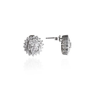 Magnifiques boucles d'oreilles clous en forme de fleur avec diamants, élégance scintillante, en argent sterling 925, pour femmes et jeunes filles, à porter lors de mariages. - Product Image 2