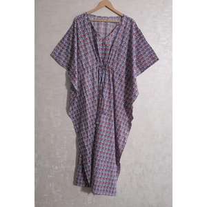 Vestido Kaftan Hecho a Mano 100% Algodón con Estampado Floral, Estilo Bohemio Indio, Maxi Casual, Ropa de Salón Ecológica, Atuendo de Verano - Product Image 1