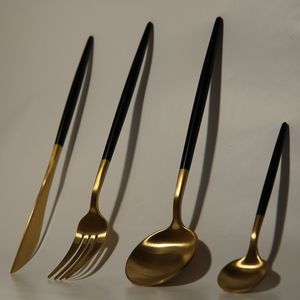 Collection de Couverts de Luxe Signature Or pour Banquets - Experts en Exportation en Gros - Product Image 5