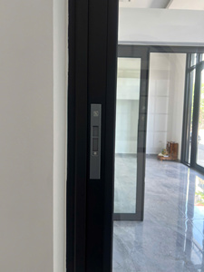Ventanas y Puertas Corredizas Modernas de Aleación de Aluminio con Vidrio Templado Insonorizante para Uso Exterior - Product Image 6