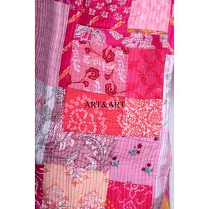 Bikini vintage playero para mujer, con estampado floral rosa colorido, estilo patchwork, para vacaciones, estilo bohemio, suelto, estilo kimono de seda kantha. - Product Image 2