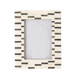 Cadre photo en résine de forme carrée, écologique, décoration murale, accessoires de décoration moderne pour la maison, incrustation d'os décorative, support OEM - Product Image 1