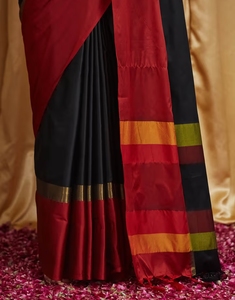 KV Women's Black & <b>Red</b> Cotton Silk Solid Print Saree With Unstitched <b>Blouse</b> - Product Image 2