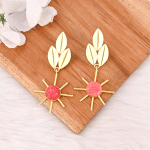 Boucles d'oreilles pendantes en laiton plaqué or avec pierre précieuse naturelle Druzy Orange, serties dans un cadre, bijoux de créateur Shilpi Impex pour femmes - Product Image 2
