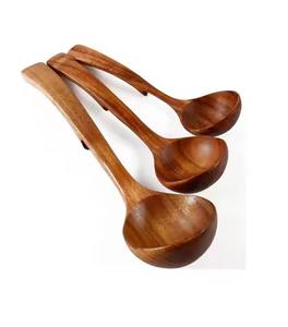 Cuchara de servir de madera natural ecológica, utensilio de cocina hecho a mano para mezclar salsa, arroz, curry, sopa, herramienta de cocina perfecta - Product Image 4