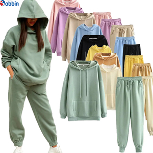 Conjunto de Sudadera con Capucha y Pantalones Deportivos Personalizados para Mujer, Sudadera con Capucha y Pantalones Deportivos de Alta Calidad, Sudadera con Capucha y Estampado Puff - Product Image 6