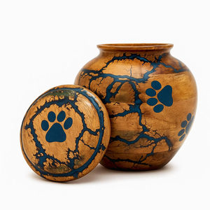 Urne funéraire artisanale en bois de manguier de qualité supérieure avec motif fractal Lichtenberg et bordure florale sculptée à la main pour cendres d'adultes - Product Image 3