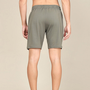 Short de bain pour homme, couleur olive unie, séchage rapide, avec cordon de serrage, logo sur le devant, poches, coupe décontractée, taille mi-haute, tissu en spandex et polyester - Product Image 2