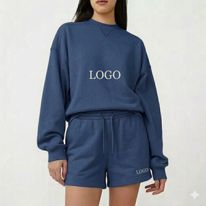 Conjunto de Top de Cuello Alto y Pantalones Cortos para Mujer, Cálido, Cómodo, de Corte Relajado, para Uso Diario, Colección de Ropa Moderna - Product Image 1