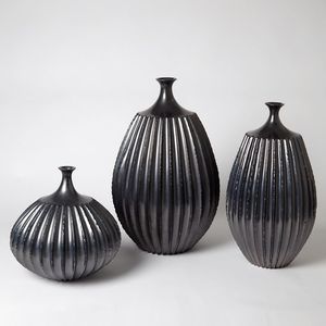 Premium Decorative Iron Metal Flower Vase For Floral Arrangement Home Living Room <b>Table</b> Centerpiece - Product Image 1