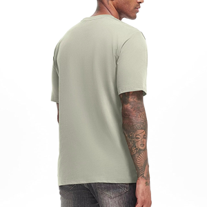 เสื้อยืดคอตตอนพรีเมียมสีเขียวเซจสำหรับผู้ชาย คอกลม นุ่มสบาย ใส่ได้ทุกวัน น้ำหนักเบา ระบายอากาศดี สไตล์มินิมอล เสื้อยืดพื้นฐาน - Product Image 5