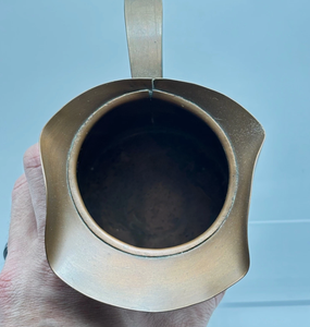 Pichet à eau en cuivre traditionnel de haute qualité avec poignées, accessoire de service pour restaurant ou hôtel à prix avantageux - Product Image 5