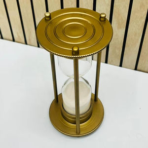 Reloj de Arena de Aluminio Chapado en Oro de 7'' con Diseño 3D de Ángel Animal, Pieza Decorativa Vintage para Mesa (Diseño Otto 1869) - Product Image 5