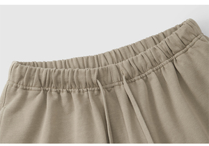 กางเกงขาสั้นเบอร์มิวด้าผู้ชาย คุณภาพสูง ระบายอากาศได้ดี ทรงลำลอง เอวกลาง โลโก้ด้านหน้า ลายพิมพ์นูน ผ้าถัก มีเชือกผูก - Product Image 3