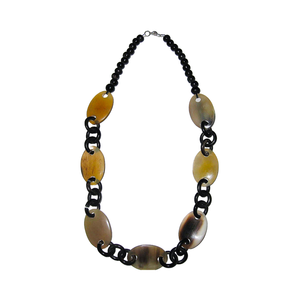 Collar Moderno de Cuerno Circular Hecho a Mano y Ecológico de Alta Demanda - Product Image 2