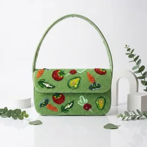 Nouveau lancement : Sac à bandoulière perlé pour femme, sac à main avec motif de fruits brodés, style décontracté, couleur verte - Product Image 1