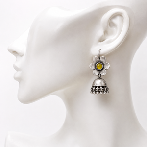 Boucles d'oreilles Jhumka en argent oxydé plaqué rubis, style Bollywood, MOQ disponible |   Boucles d'oreilles pendantes bohèmes indiennes |   Anniversaire ethnique - Product Image 2