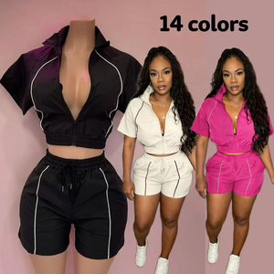 Ensemble deux pièces d'été tendance pour femme : haut zippé tissé contrastant et short de sport à jambes larges - Product Image 1