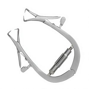 Kit d'opérations chirurgicales manuel auto-serrant certifié CE Classe I pour les procédures de thyréotomie, vaginales et de premiers secours - Product Image 4