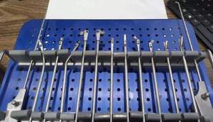 Juego de Instrumentos Quirúrgicos Profesionales para Artroscopia con Bandeja de Esterilización Azul, Punzones de Acero Inoxidable para Cirugía de Articulaciones - Product Image 3