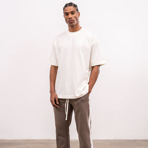 Camiseta de hombre transpirable de algodón 100% de 300 gramos, de manga corta, holgada, con estampado serigráfico, estilo oversize, para comercio transfronterizo. - Product Image 2