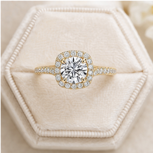 แหวนแต่งงานดีไซน์หรูหราทันสมัย ชุบทองคำขาว 10K ประดับเพชรโมอิสซาไนต์ทรงโซลิแทร์แบบซ่อนรูปทรงรัศมี พร้อมฝังเพชรแบบคลาสสิก - Product Image 2