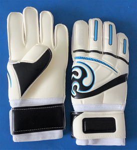 ถุงมือผู้รักษาประตูคุณภาพสูง พรีเมียม น้ำหนักเบา ดีไซน์ยอดเยี่ยม ออกแบบตามสั่ง สำหรับผู้ชายและผู้หญิง ฝึกซ้อม ถุงมือโกล OEM - Product Image 2