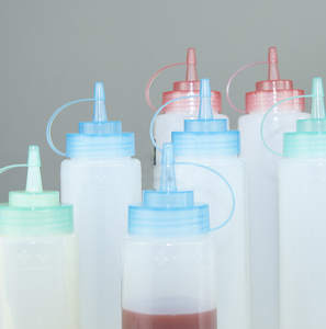 <b>Squeeze</b> <b>Bottle</b> <b>Plastic</b> 450ml Cylinder Shape Screw Cap Lid BPA Free for Sauce Storage Food Use - Product Image 3