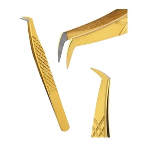 Pince à cils courbée plaquée or avec grip diamanté, pointe dentée de précision pour application de cils en volume - Product Image 2