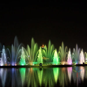 Fontaine d'eau extérieure moderne en acier inoxydable Horticlub avec système d'éclairage LED DMX, durée de vie supérieure à 10 ans - Product Image 1