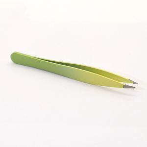 Pinzas para Cejas de Precisión para un Acabado Definido y Limpio, Herramienta de Belleza para Depilar, Uso Profesional en Salón - Product Image 4
