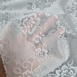 Tissu en dentelle extensible florale 147 cm, léger, couleur personnalisée, maille respirante en nylon et élasthanne pour lingerie et vêtements de mariée - Product Image 4