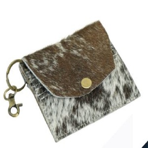 Porte-cartes élégant en cuir, portefeuille fin minimaliste pour hommes et femmes, porte-cartes en cuir véritable souple, portefeuille de poche compact - Product Image 1