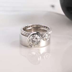 Anillo Étnico de Moissanita de 1 Quilate con Corte Ovalado y Redondo, Banda de Plata 925 para Mujer, Joyería para Aniversario o Fiesta, para Pareja - Product Image 1