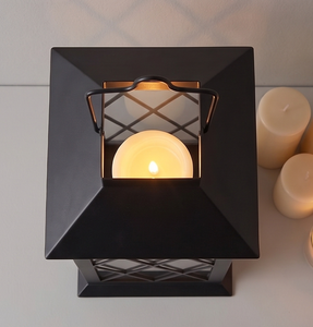 Lanterne à bougie suspendue en verre de style européen en métal noir décoratif fait main pour la décoration intérieure - Product Image 3