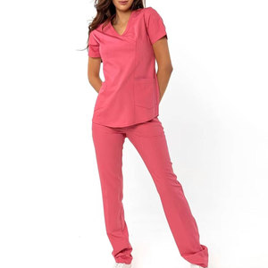 Conjunto de Uniforme Médico Unisex Rosa, Top de Manga Corta con Cuello en V y Bolsillos, Pantalones Rectos, Uniformes de Hospital, Mezcla de Algodón y Poliéster Tejido, Personalizable - Product Image 1