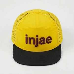 Casquette de golf OEM personnalisée à 7 panneaux, perforée, découpée au laser, à visière plate, faible MOQ, vente en gros, marque privée, ODM - Product Image 4