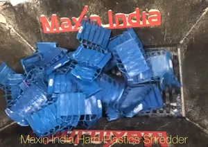 Broyeur de plastique dur à double arbre, capacité de broyage de 500 kg/h, broyeur de plastique industriel d'un fournisseur indien - Product Image 4