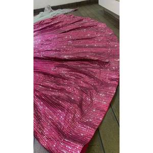 Ropa de fiesta de diseñador para mujer Lehenga Choli con Conjunto elegante de trabajo secuencial - Product Image 4