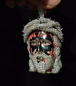 จี้พระเยซูแบบแข็งแรงทนทานประดับเพชรโมอิสซาไนต์ สไตล์ฮิปฮอปสำหรับผู้ชาย ชุบเงิน ดีไซน์หรูหรา - Product Image 1