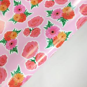 ม้วนกระดาษห่อของขวัญลายดอกไม้สำหรับเด็กวันเกิดพิมพ์ลายดอกไม้แบบกำหนดเองได้หรูหราผลิตจากโรงงาน - Product Image 3