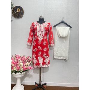 Women's Beautiful Top Plazzo Set with Fancy Digital Print - Product Image 6