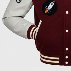 Blouson universitaire vintage en laine brodé chenille pour hommes et garçons, idéal pour l'hiver, style streetwear, faible MOQ - Product Image 6
