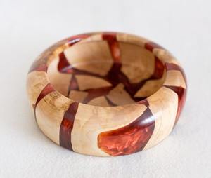 Bol à salade artisanal en bois d'acacia, écologique, durable, qualité alimentaire, texture naturelle, bol à fruits, ensemble avec logo personnalisé - Product Image 3