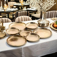 Meilleures ventes : Ensemble de bols en métal moulé artisanal Art Déco, plaqué or, multi-pièces, pour table basse, service alimentaire avec sonnerie horaire