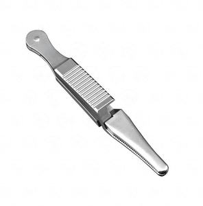 Pince chirurgicale à pointe fine en acier chirurgical, type John Hopkins Bulldog, à prix abordable - Product Image 2