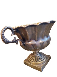 Modern Luxury Brass Footed Urn Vase Ornate Handled Compote Centerpiece Wedding Hotel Decor Custom Logo OEM Wholesale India - Product Image 5