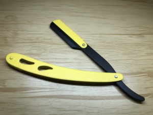 Rasoir droit professionnel pour barbier en acier inoxydable massif avec logo personnalisé et lame apparente - Product Image 3